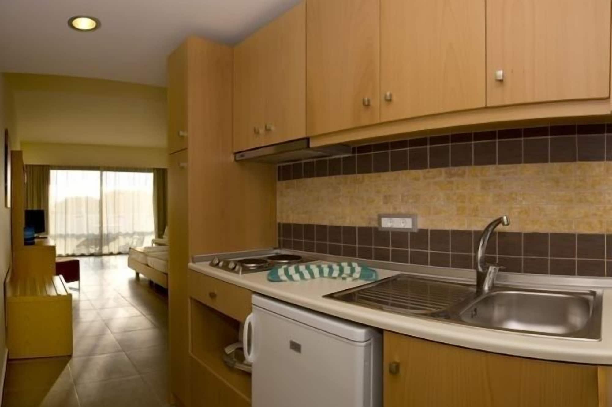 Island Blue Hotel Pefki Zewnętrze zdjęcie